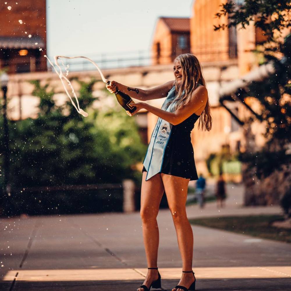 Meet your Posher, Anabelle